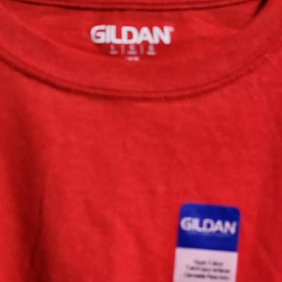 Gildan short sleeve youth t-shirt color red size large unisex - Picture 3 of 3
